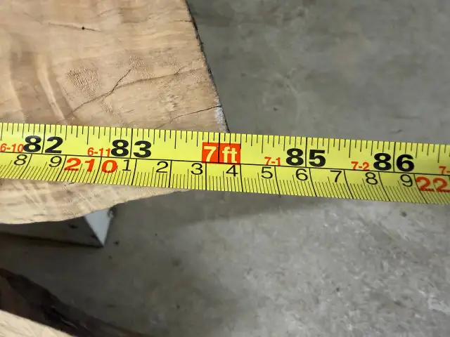 solid wood table top in Other Tables in City of Toronto - Image 8