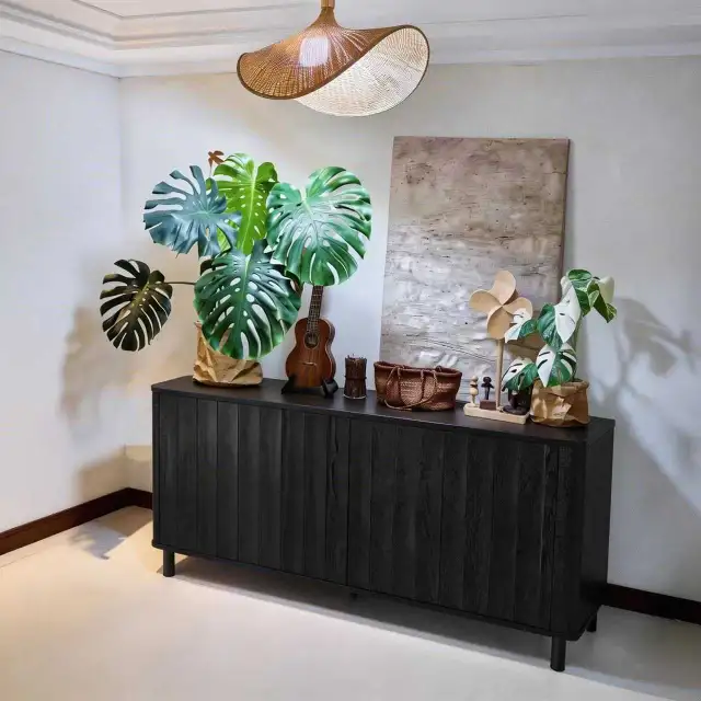 Modern Black Wood Credenza Sideboard in Dressers & Wardrobes in Markham / York Region - Image 2