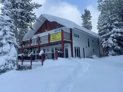 Large Cabin for Rent at Castle Mountain Resort, View more