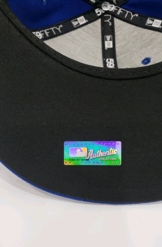 NEW__Official Blue Jays Baseball cap/ Baseball hat/ sports hat  in Baseball & Softball in City of Toronto - Image 2