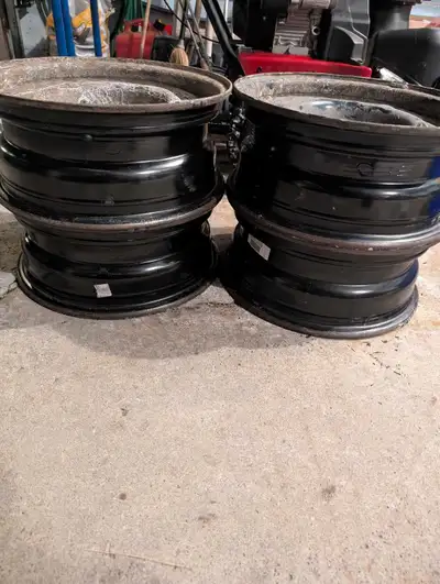 Tire rims for sale. Used for winter tires. In good shape. 15 inch tire size. Selling all four for $1...