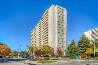 3 bedroom condo available in a convenient area at York mills and Victoria park. Conveniently located...