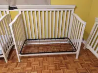 2 Identical Convertible cribs Antique White – Cribs for Twins