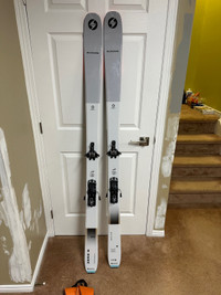 178cm Blizzard Zero G 85 light touring ski skimo setup