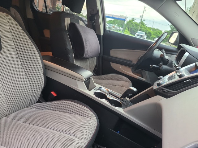 Chevrolet Equinox 2011 — photo 3