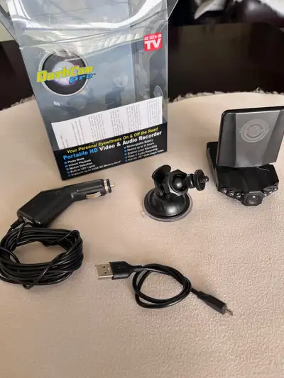 New but opened. Installs in seconds and fits rear view dash mirrors of all sizes. The high definitio...