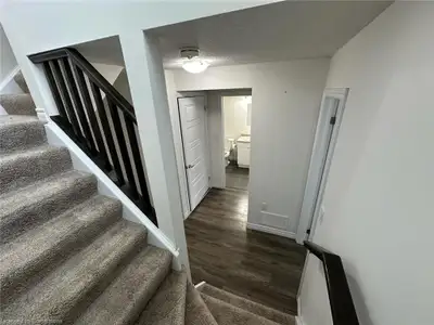 Modern 2 Bed 2 Bath Townhouse for Rent | Rooftop + Parking