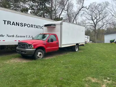 2004 F550 6.0L. Starts and runs great. Needs work as brakes sticking and fuel tank leaks.