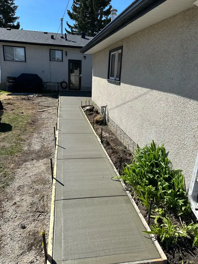 Overland Concrete and bobcat 780-984-771562863239872385121