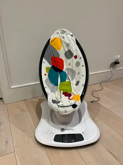 Selling 4moms MamaRoo Swing. Lost top piece and the plug, but it's universal so you can buy it on am...