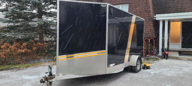 12' Enclosed Aluminum Trailer in Cargo & Utility Trailers in Guelph
