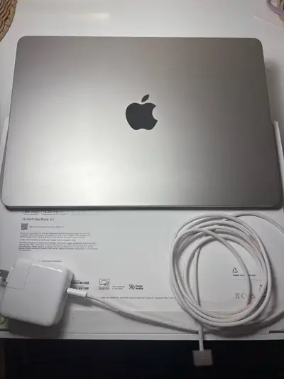 MacBook Air 13” – M4 Chip – 16GB RAM – 256GB – Box Included, View more