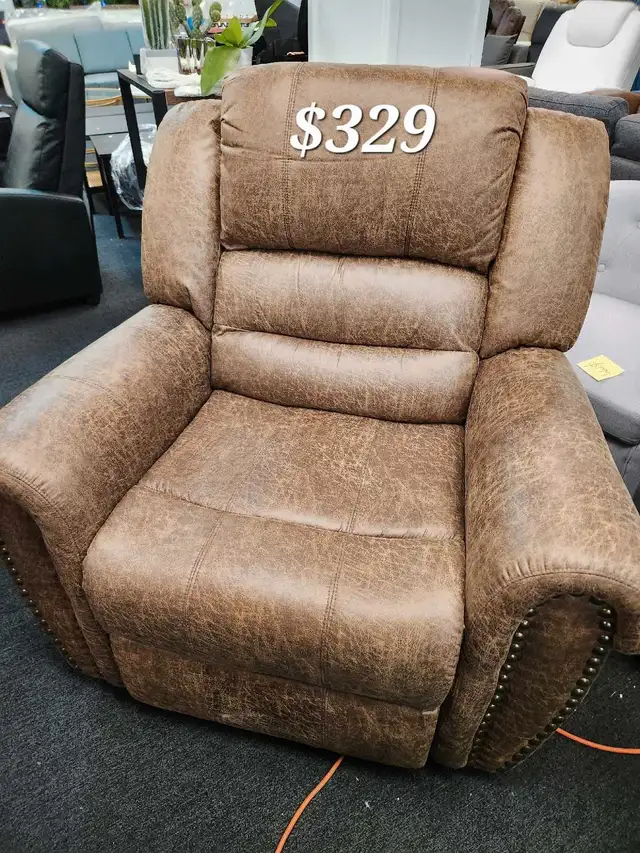 Recliner Chair - Warehouse Clearance62863262549251122
