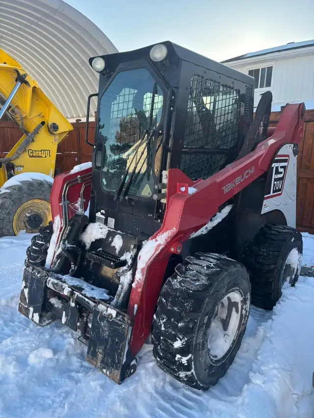 Skid Steer Rental – Bobcat T740 & Takeuchi TS70V in Brick, Masonry & Concrete in Oshawa / Durham Region - Image 6