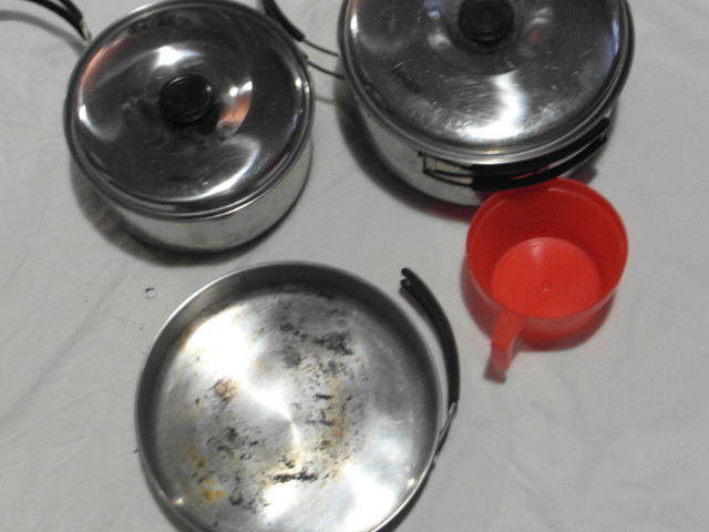 Camping Pans in Fishing, Camping & Outdoors in Stratford - Image 4