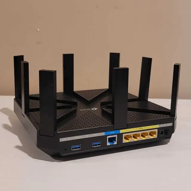 TP-Link Wifi5 Router in Networking in Cambridge - Image 3