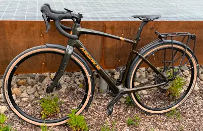 Argon 18 Dark Matter S Shimano GRX Gravel Carbon Bike Peu Roulé, View more