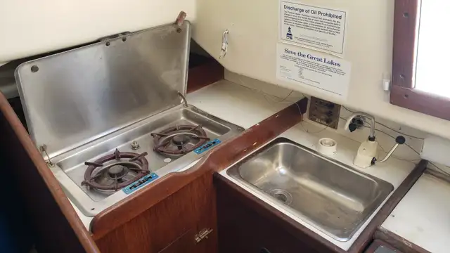 1973 C&C 27 in Sailboats in Thunder Bay - Image 7