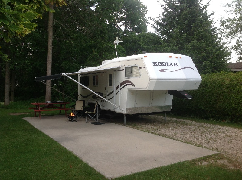 Kodiak Fifth Wheel Trailer Travel Trailers & Campers Windsor Region