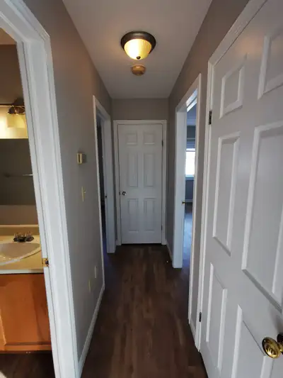 2 Beds 1 Bath - Apartment Browns Ct, Charlottetown, PE C1A, Canada Two-bedroom apartment in Browns C...