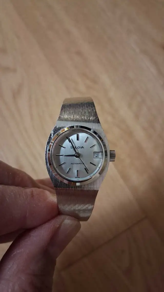 Lady watch
