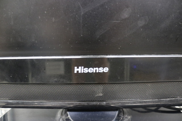 32" Hisense TV (#32540) in TVs in City of Halifax - Image 2