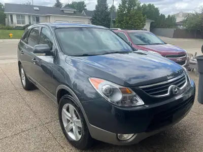 Great reliable vehicle no issues. Runs perfect. New engine at 197,000kms by dealership (receipts) cu...