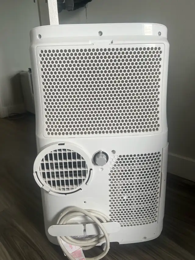 Air conditioner 480461442243645442