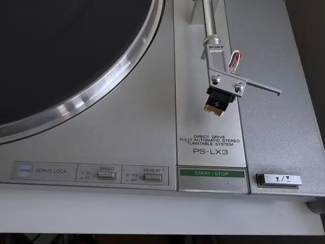 Sony PS-LX3 Direct Drive Turntable in Stereo Systems & Home Theatre in Calgary - Image 3