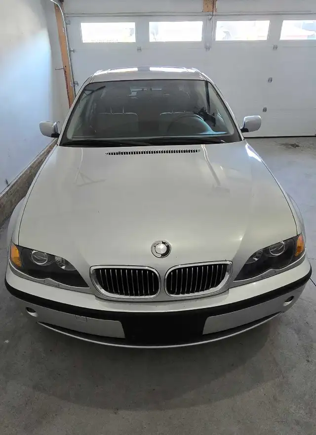 2002 BMW 325xi 513080874364446723
