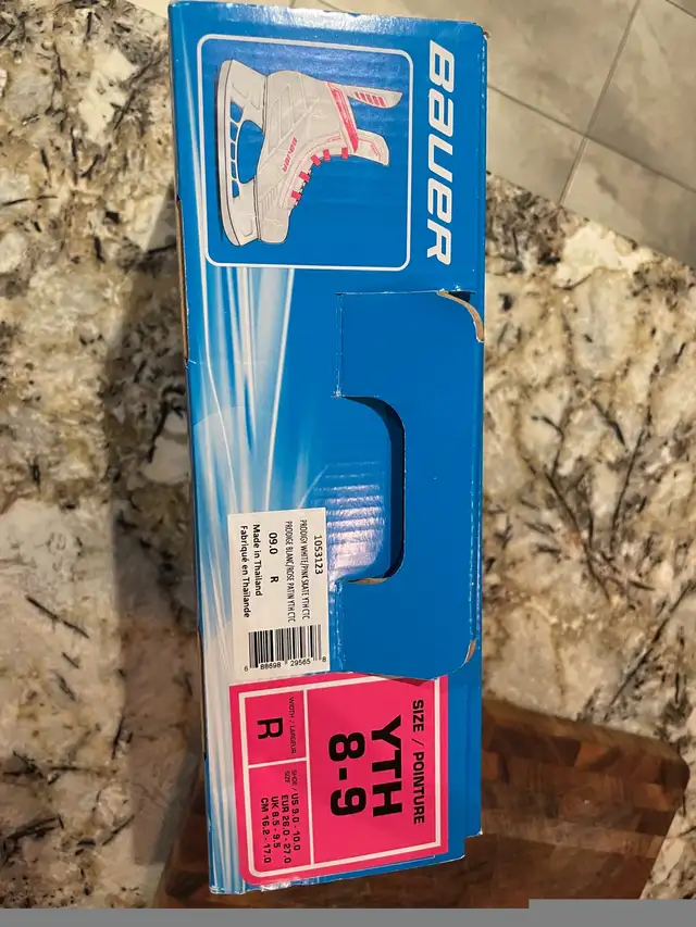 Bauer Prodigy Ice Skates, Toddler Size Y8-Y9, White/Pink in Skates & Blades in Windsor Region - Image 5