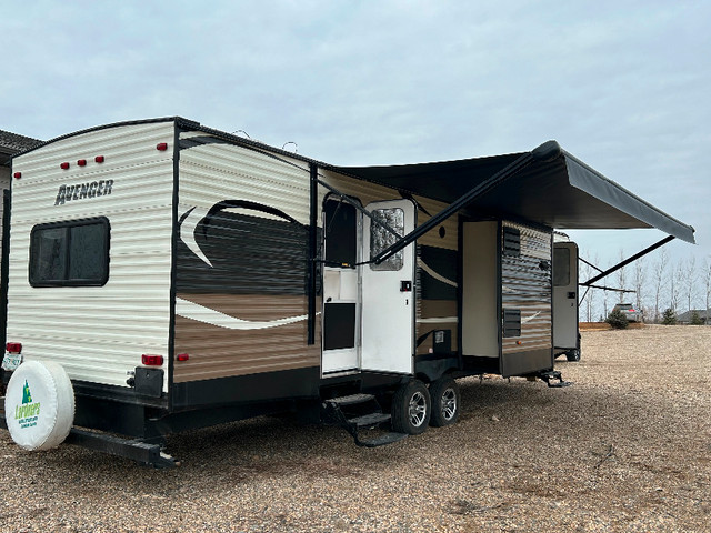 2015 Forest River Avenger in Travel Trailers & Campers in Prince Albert - Image 3