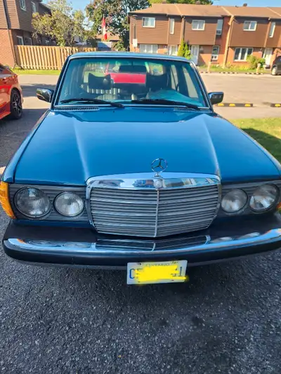 !!!!! Extra clean classic car, all original !!!!! Mercedes benz, Diesel engine, Automatic, power win...