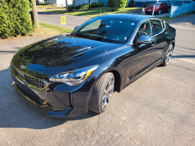 Kia stinger gt2 awd 2021 365hp dans Autos et camions  à Laval/Rive Nord