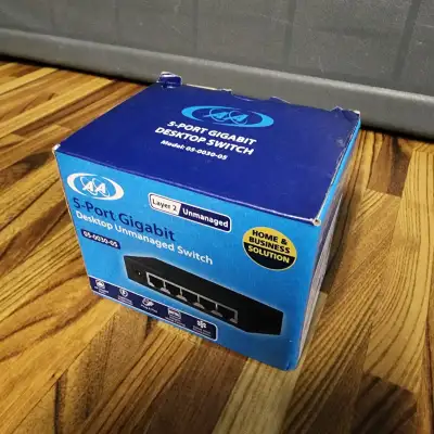 5- port gigabit desktop switch 05-0030-05, View more