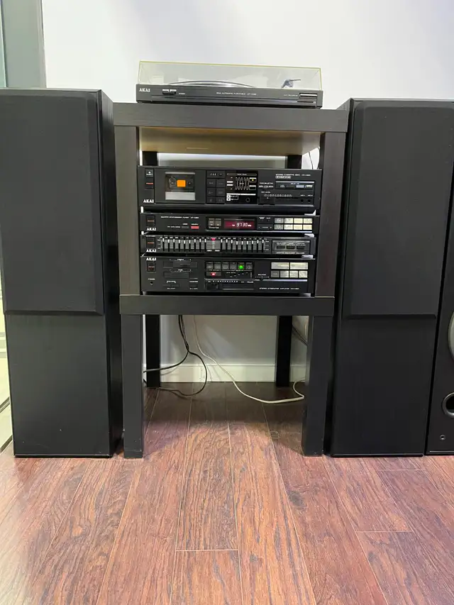 Vintage Akai Stereo Set