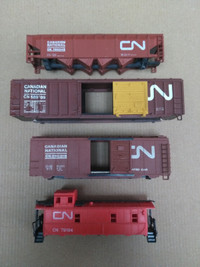 Ho scale model train CN lot.