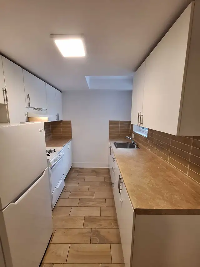 CDN 3.5 metro côte st-Catherine