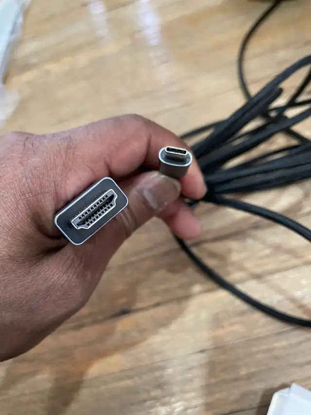 usb cable 477741573976903682