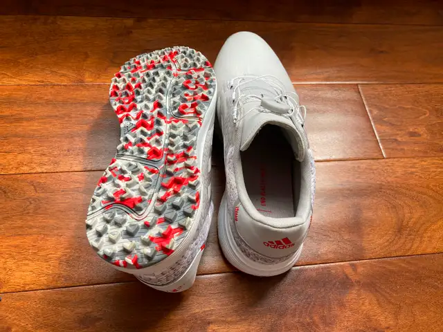 Men’s Adidas Golf Shoes self tying in Golf in Ottawa - Image 2