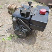 9 HP motor with electric start