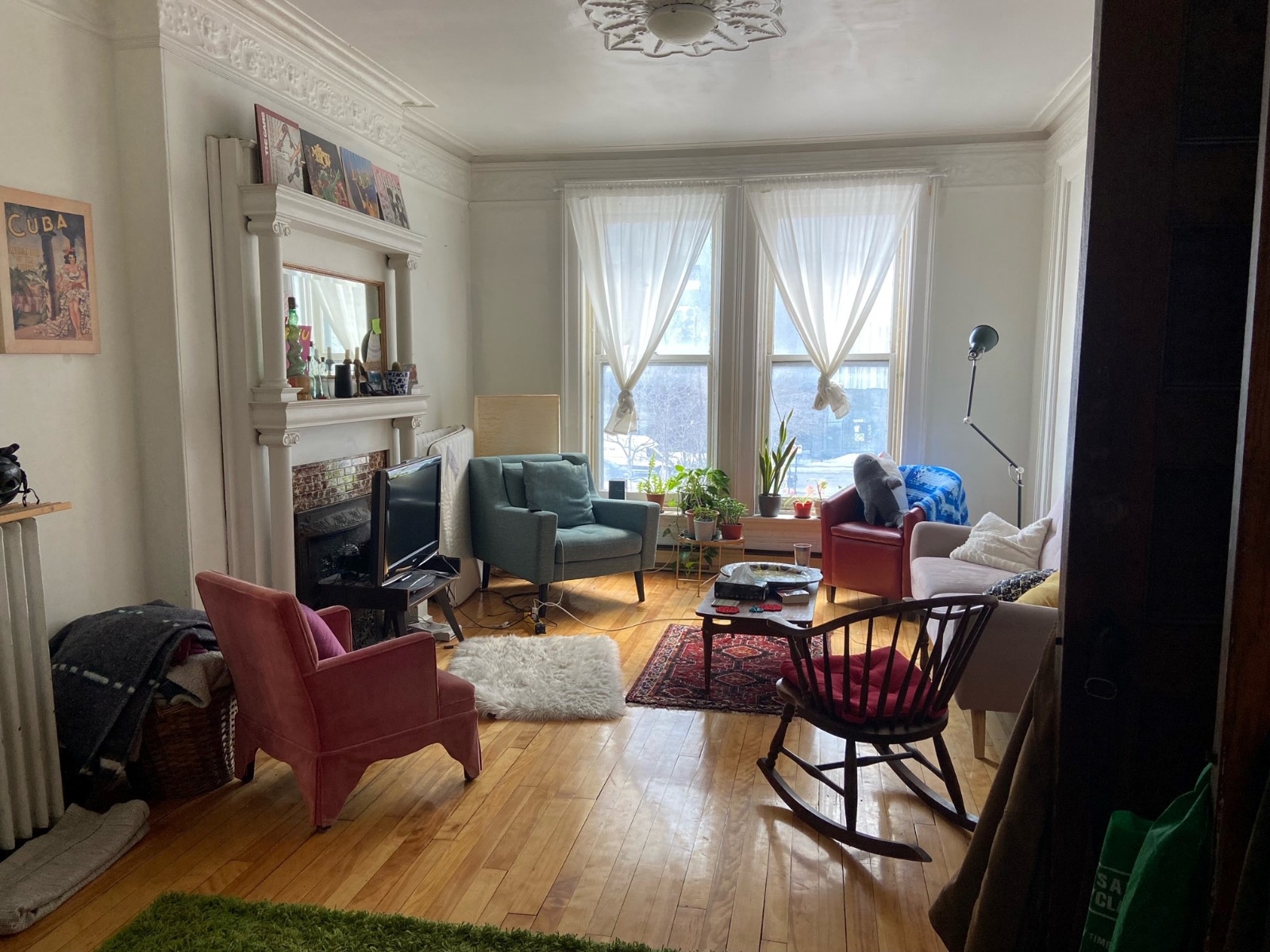 4 Bedroom Downtown (Atwater metro Sept. — photo 3