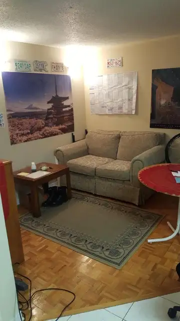 *NEW* 2 BDR- MARKET AREA- GUIGUES AVE-BSMT SUITE-OTTAWAU-SEPT 1