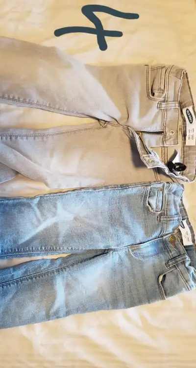 LIKE NEW Old navy child jeans , View more