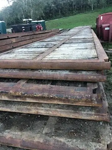 Selling good used rig mats good for field crossing wet ground road access grain bins dryers low spot...