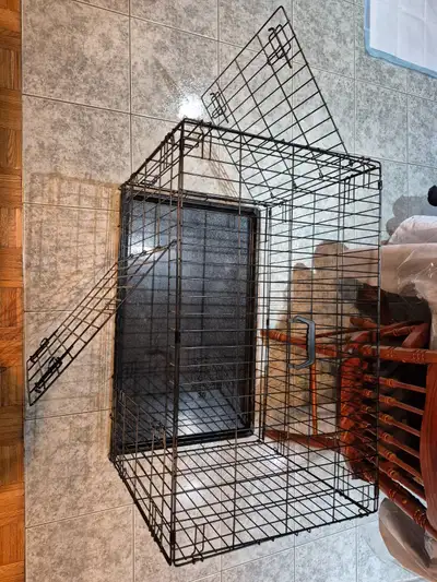 Cage pour chien. Dog cage, View more