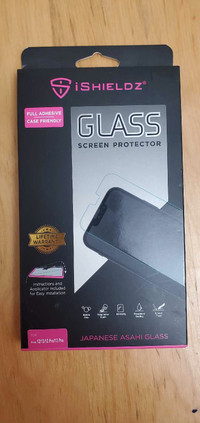 IPHONE Glass Screen Protector. 