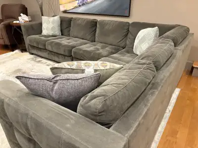 Large Sectional Couch. Very comfortable. In good shape. You can change the size to 8 FT x 8Ft as one...