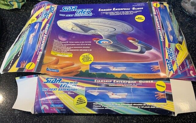 1993 Playmates Star Trek The Next Gen Starship Enterprise Glider in Arts & Collectibles in City of Halifax - Image 3