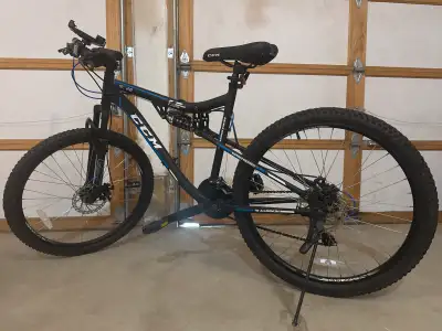 New condition, I bought it for $653 + taxes 1 year back and I never used it. Comes with phone holder...